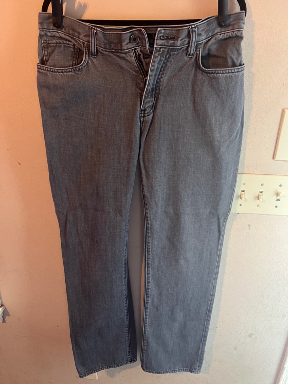 JOHN VARVATOS CLASSIC STRAIGHT WASHED GREY JEANS SIZE 34/30
